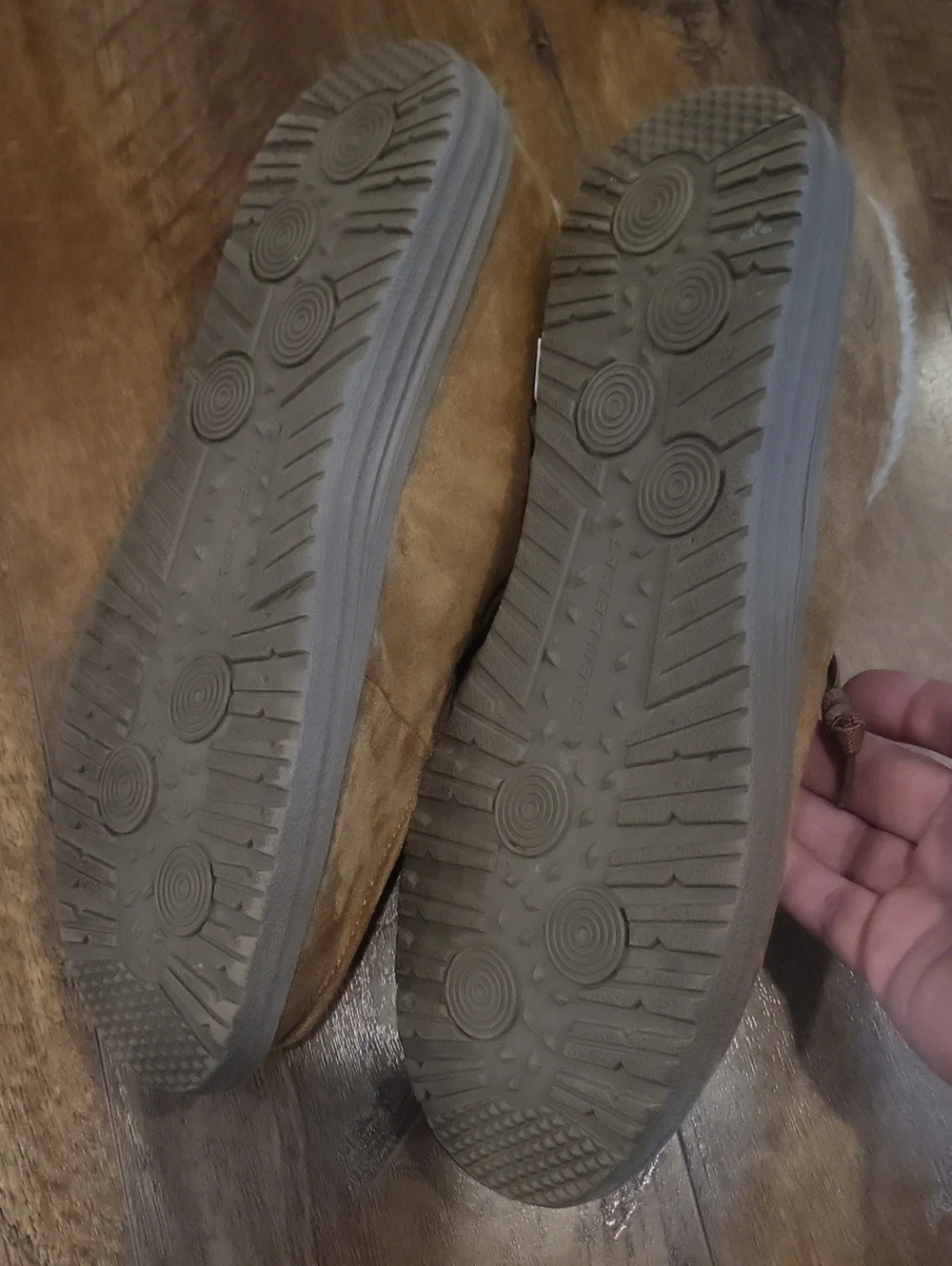 Skechers Men's Chukka Style Slip Ons in Tan Brown with Faux Fur Lining